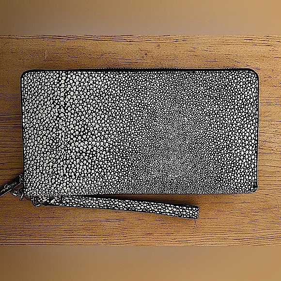 Halogen Genuine Leather Accordion Zip Wallet Wristlet Clutch Nordstrom - Picture 13 of 16